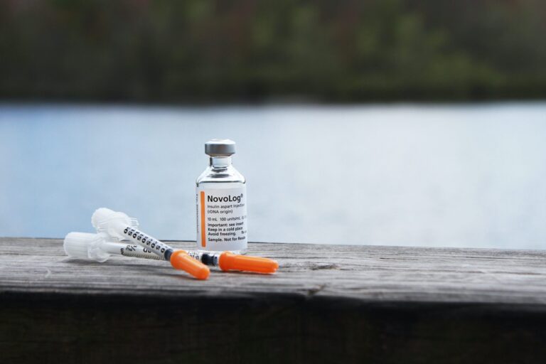 Is there a right to access affordable and comprehensive reproductive healthcare, including family planning and contraception, and how does it relate to personal autonomy and reproductive rights?